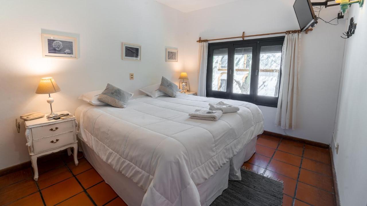 Posada De La Flor Colonia del Sacramento Zewnętrze zdjęcie
