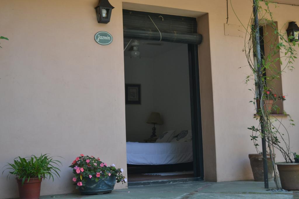 Posada De La Flor Colonia del Sacramento Zewnętrze zdjęcie